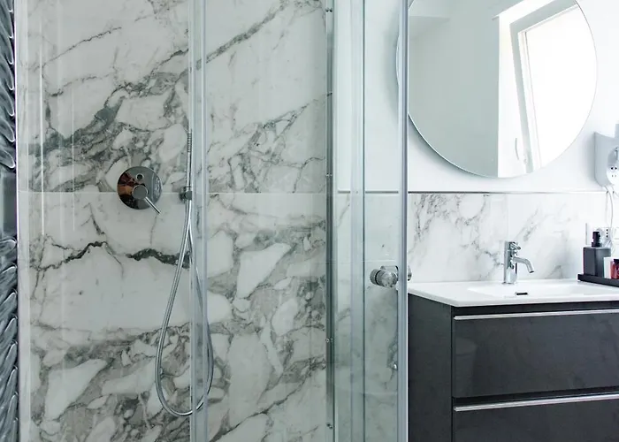 Eur Terrazzo Vista Laghetto Modigliani Apartamento *